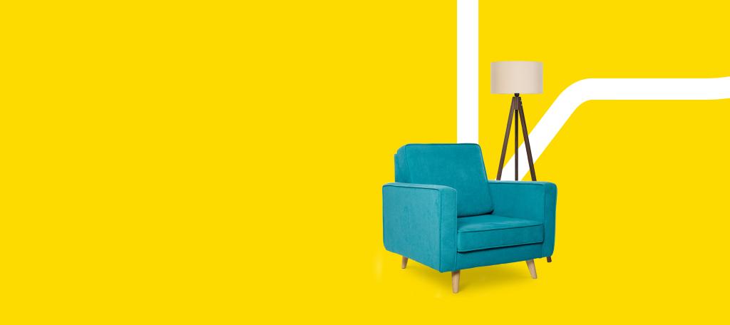 divan et lumiere sur fond jaune